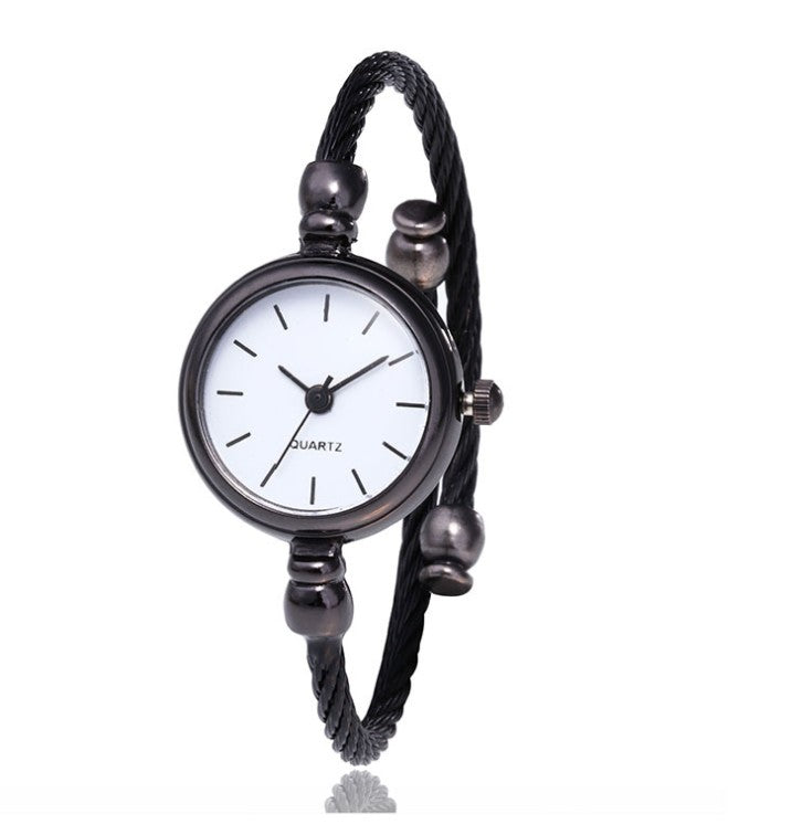 Women's Watches Bracelet Style Opening Simple Retro Art Fashion Watches Women's Fashion Quartz Watch Relogio Feminino(black belt)