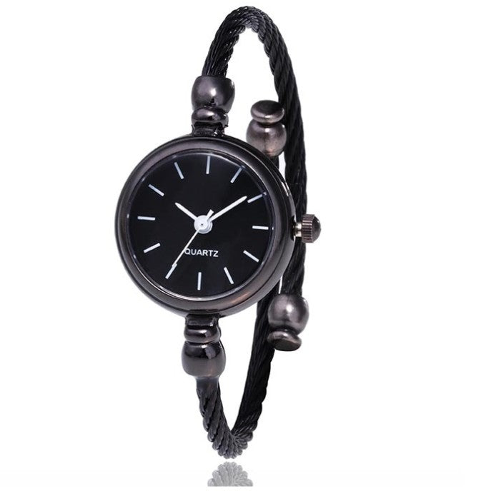 Women's Watches Bracelet Style Opening Simple Retro Art Fashion Watches Women's Fashion Quartz Watch Relogio Feminino(black belt)
