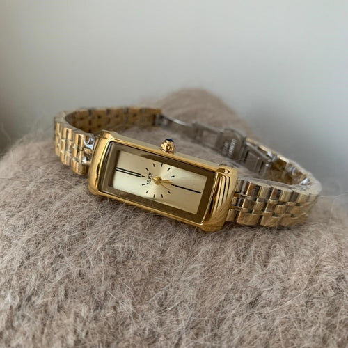 Women's Rectangular Gold Fashion Retro Steel Belt Quartz Watch