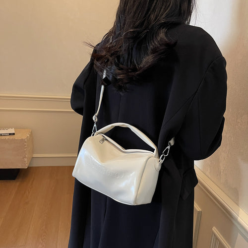 Minority Fashion Large Capacity Shoulder Bag