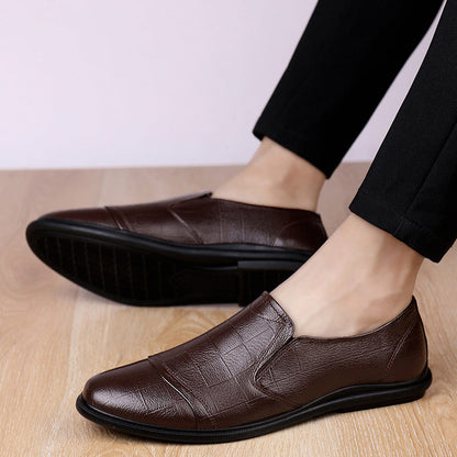 Men's bean shoes, genuine leather, fashionable, trendy, casual, youth flat bottom, low top lazy shoes