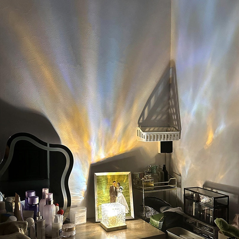 مصباح طاولة كريستالي دوار LED على شكل تموجات مائية ليلية مع منفذ USB وإضاءة RGB قابلة للتعتيم لتزيين المنزل و16 لونًا من الهدايا