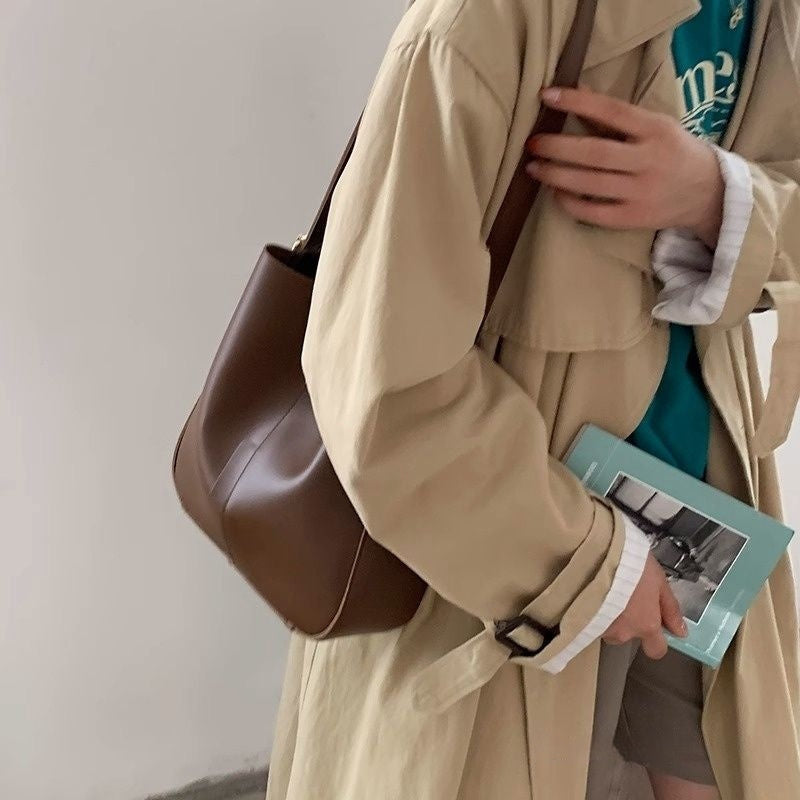 Large Capacity New Vintage Crossbody Bag