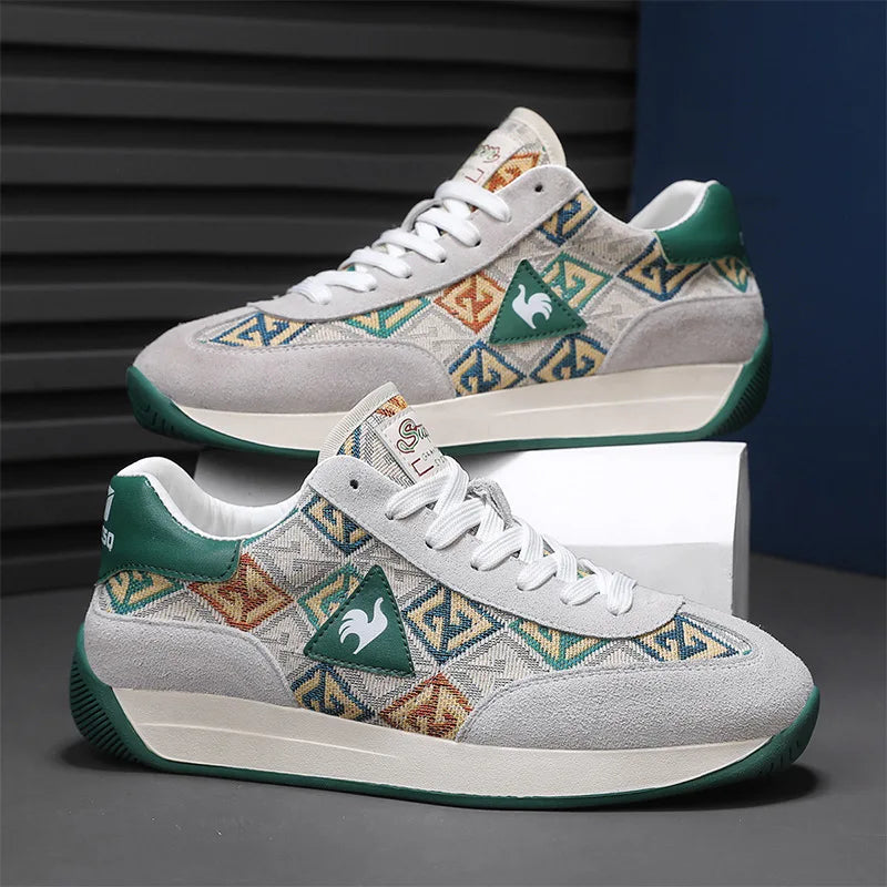 New Retro Brown Men's Sneakers Brand Designer Trainers Men Jogging Shoes Fashion Platform Shoes Men Beathable Running Shoes