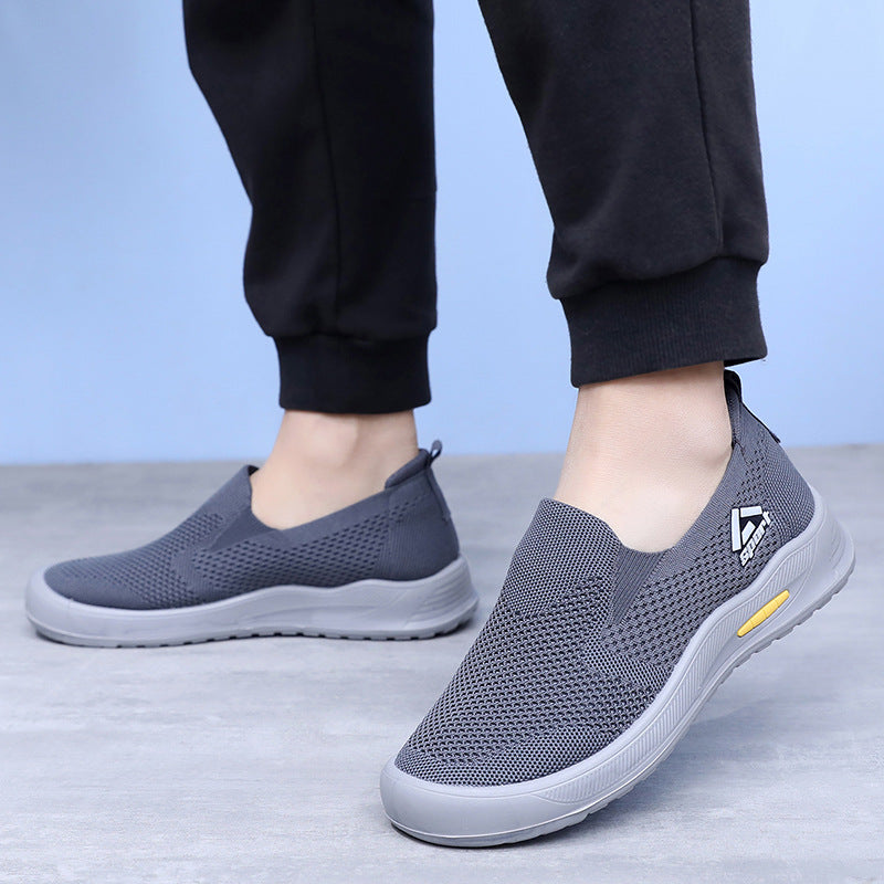 Comfortable and breathable thick soled sports shoes with soft soles for outdoor dad shoes