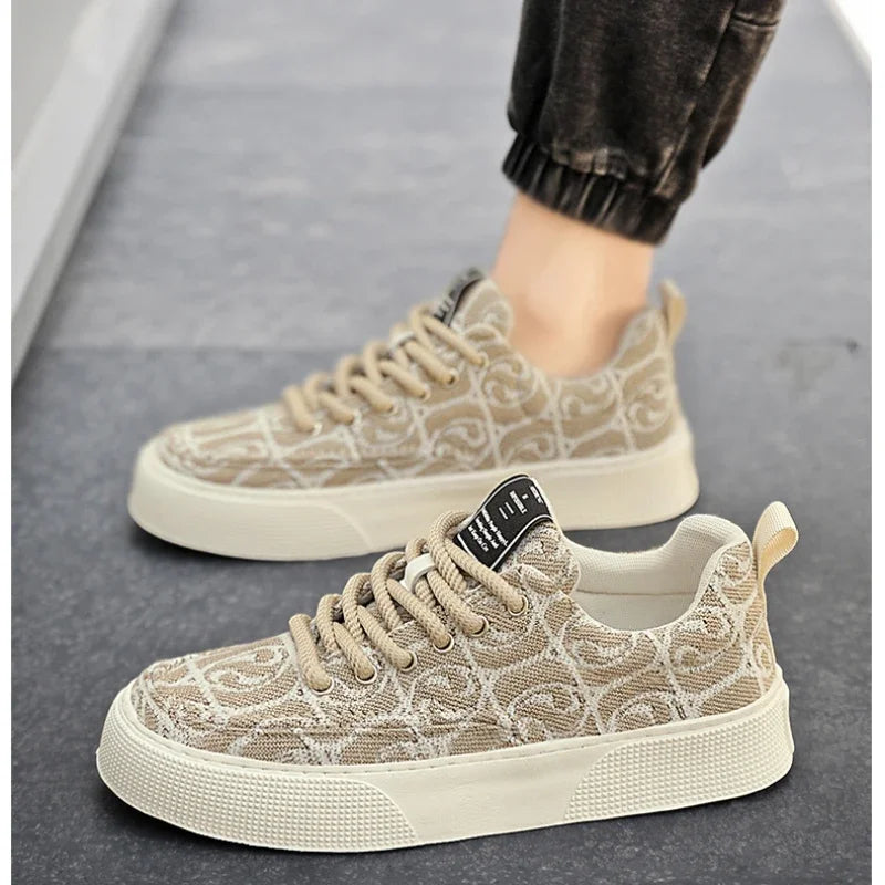 Graffiti prints black canvas sneakers mens vulcanized shoes man low top sneaker lace up trainer skateboard