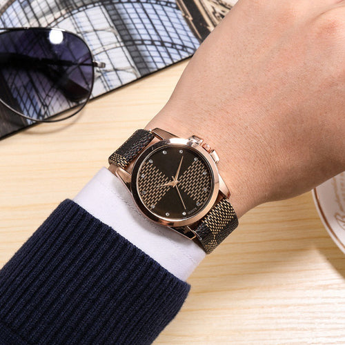 Fashion Personality Plaid Men's Casual Watch